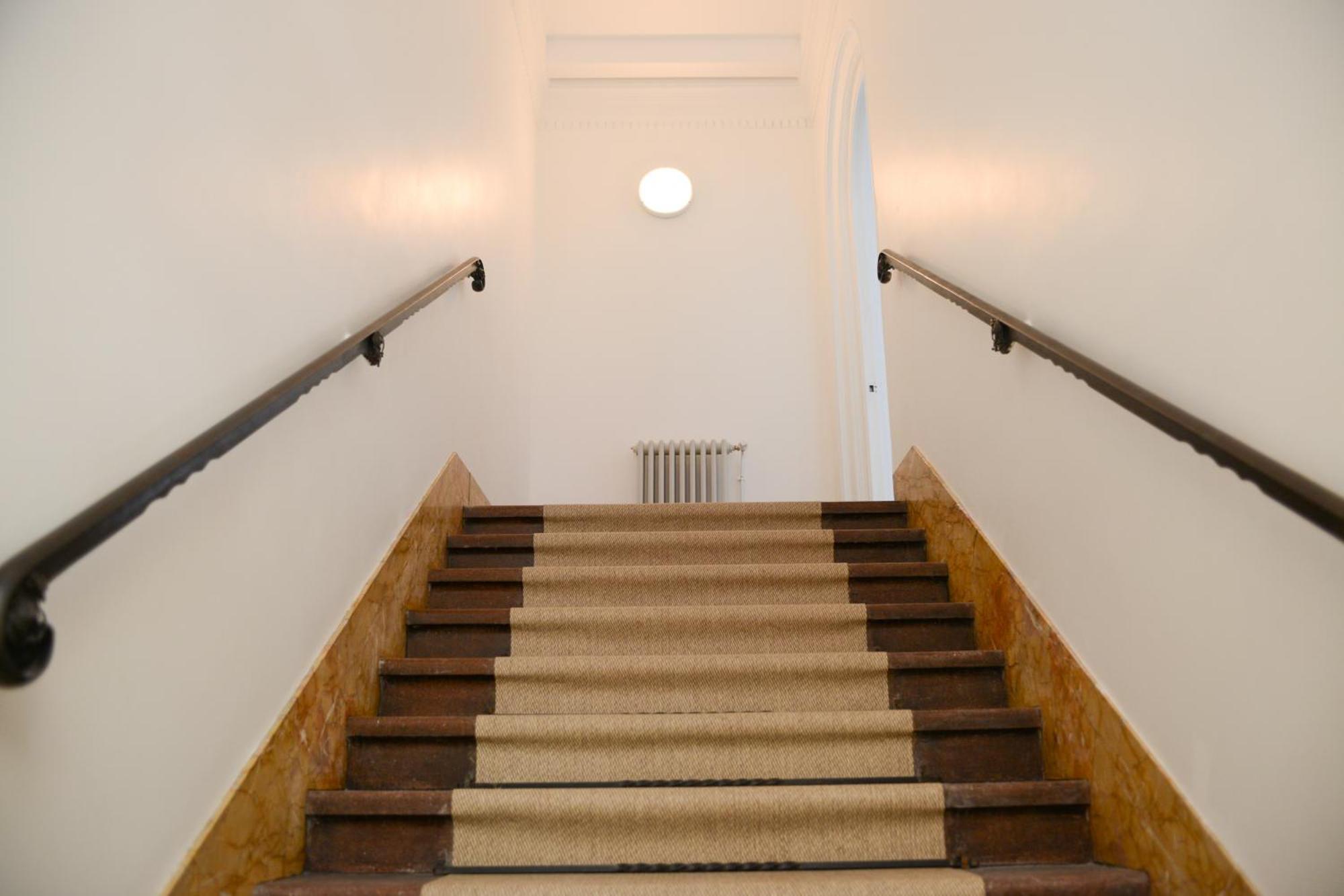 Avenue, Centre, Convivialite, Confort Apartment *